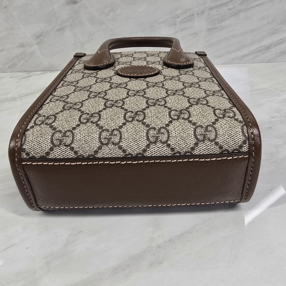 Gucci Brown and Beige Monogram Tote - Picture 7 of 11